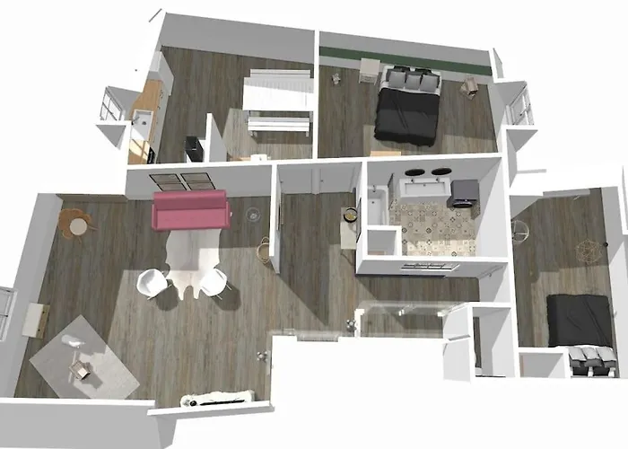 Grand Place Saint-pierre, Proche Chateau De Et Bord De Loire